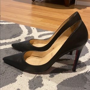 Super confortable CHRISTIAN LOUBOUTIN